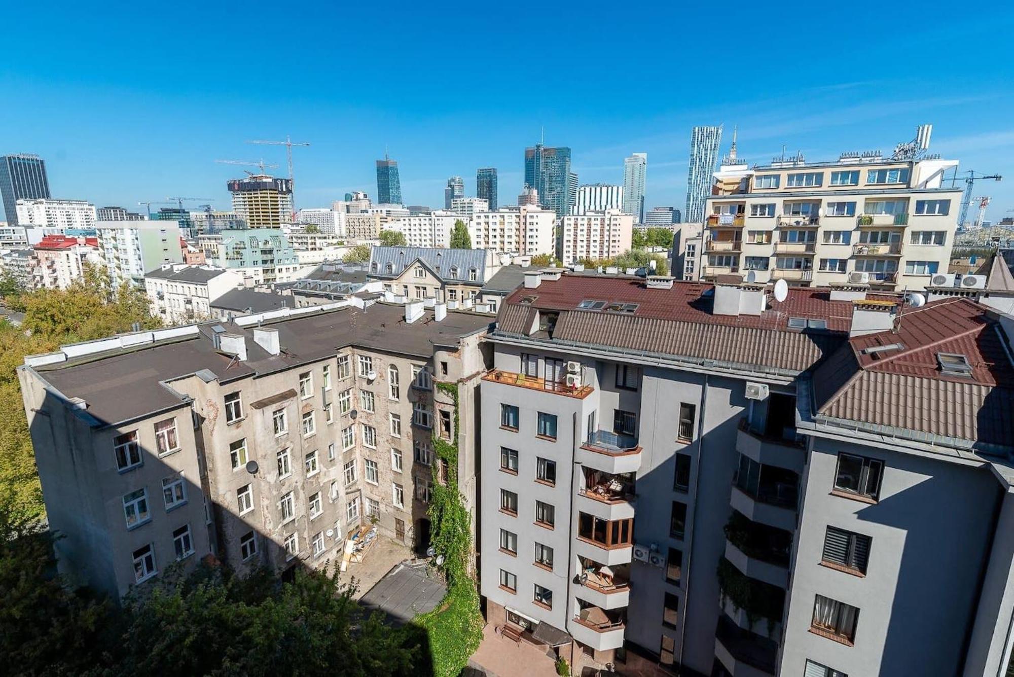 Navy Aesthetic Apartment With Balcony By Noclegi Renters Varšava Exteriér fotografie
